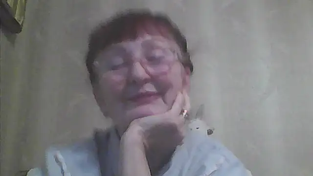 Snapshot of TanyaSweet634 chatting on December 15, 6:50 am TanyaSweet634 online show from December 15, 6:50 am