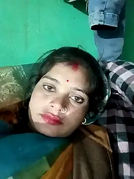 Snapshot of Chandni chatting on February 6, 12:59 pm Chandni online show from February 6, 12:59 pm