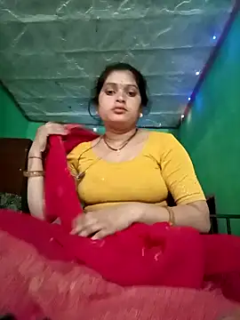 Snapshot of Chandni chatting on February 12, 10:56 am Chandni online show from February 12, 10:56 am