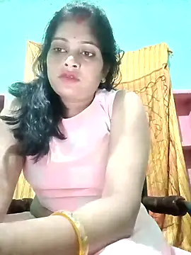 Snapshot of Chandni chatting on February 19, 2:23 pm Chandni online show from February 19, 2:23 pm