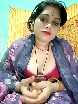 Snapshot of Chandni chatting on February 21, 1:55 am Chandni online show from February 21, 1:55 am