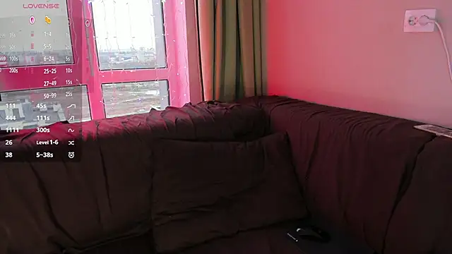 Snapshot of MonicaRocket chatting on December 3, 10:35 am MonicaRocket online show from December 3, 10:35 am