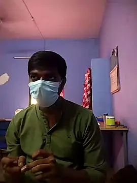 Snapshot of Tamilandteluguboy14 chatting on December 7, 5:26 am Tamilandteluguboy14 online show from December 7, 5:26 am
