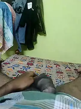Snapshot of Tamilandteluguboy14 chatting on December 21, 6:55 pm Tamilandteluguboy14 online show from December 21, 6:55 pm