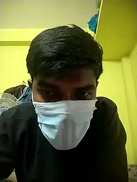 Snapshot of Tamilandteluguboy14 chatting on December 25, 5:26 am Tamilandteluguboy14 online show from December 25, 5:26 am