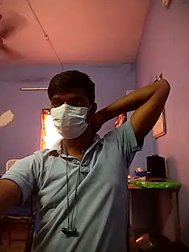 Snapshot of Tamilandteluguboy14 chatting on December 27, 7:18 am Tamilandteluguboy14 online show from December 27, 7:18 am