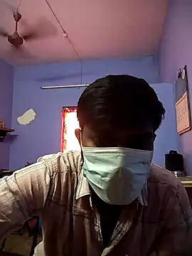 Snapshot of Tamilandteluguboy14 chatting on February 5, 10:08 am Tamilandteluguboy14 online show from February 5, 10:08 am