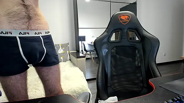 Snapshot of White_Dylan chatting on November 26, 1:01 pm White Dylan online show from November 26, 1:01 pm