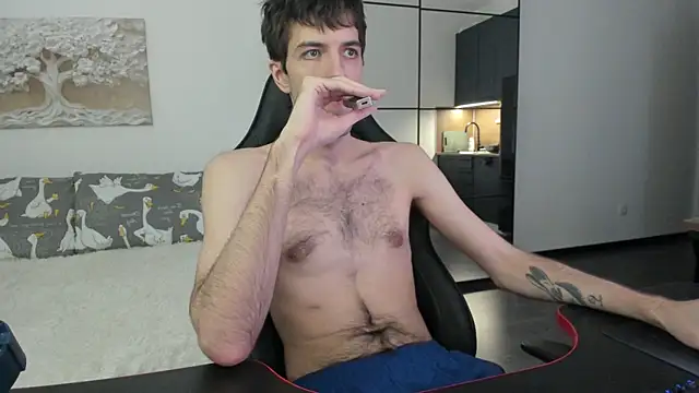 Snapshot of White_Dylan chatting on November 29, 5:38 pm White Dylan online show from November 29, 5:38 pm