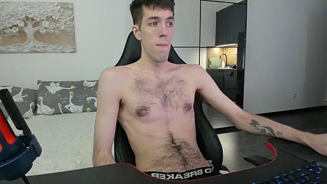 Snapshot of White_Dylan chatting on December 20, 7:15 am White Dylan online show from December 20, 7:15 am