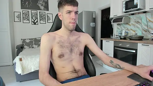White Dylan online show from June 11, 1:31 pm