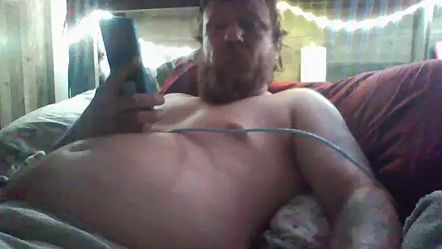 hornygiltz92 online show from April 5, 6:32 am