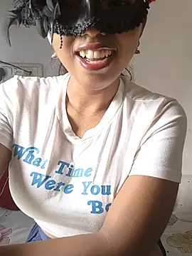 sandy naughty online show from October 19, 8:59 am