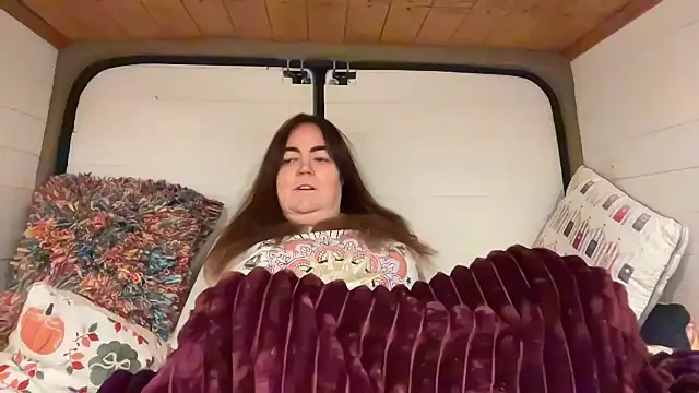 Snapshot of curvy-milf-abbie chatting on November 30, 7:07 pm curvy-milf-abbie online show from November 30, 7:07 pm