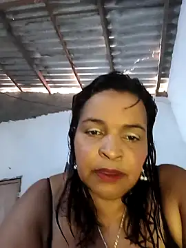 Snapshot of _violetta_- chatting on April 5, 10:18 pm violetta - online show from April 5, 10:18 pm