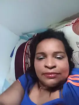 Snapshot of _violetta_- chatting on June 9, 1:45 pm violetta - online show from June 9, 1:45 pm