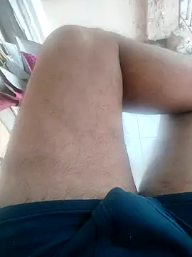 Snapshot of Vinay-kumar89 chatting on November 11, 4:12 am Vinay-kumar89 online show from November 11, 4:12 am