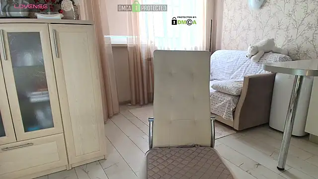 MilfeaN online show from February 19, 9:38 am