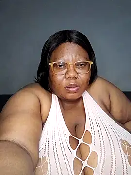 DAIRYBELLELIZxx online show from July 26, 8:27 pm