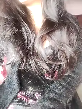 karishma online show from January 4, 5:37 pm