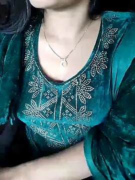 karishma online show from February 2, 12:13 pm