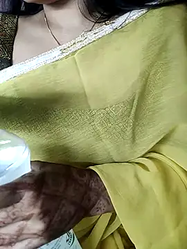 karishma online show from February 13, 4:28 pm