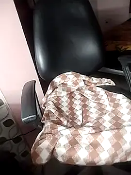 karishma online show from March 17, 9:45 pm