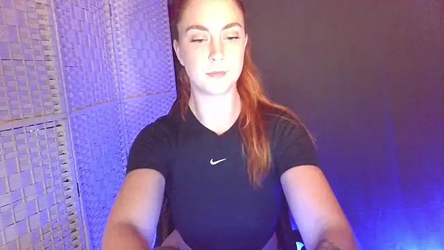 KayleyxEmily online show from October 15, 8:09 pm