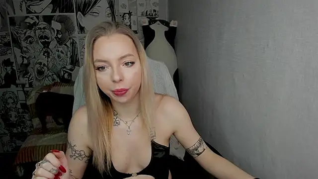 Snapshot of Martha_Cameron chatting on January 22, 9:43 pm Martha Cameron online show from January 22, 9:43 pm