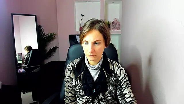 AuroraScript online show from December 18, 9:29 pm