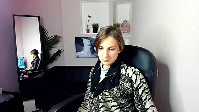 AuroraScript online show from December 19, 12:34 am