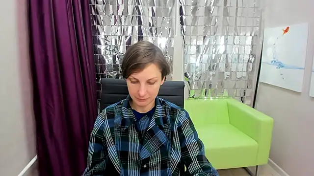 AuroraScript online show from March 22, 3:20 pm