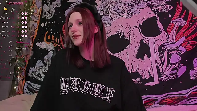 kissthasky online show from December 15, 3:16 pm