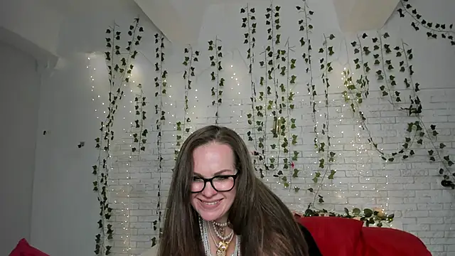 Snapshot of fiery_stella chatting on October 25, 11:51 am fiery stella online show from October 25, 11:51 am