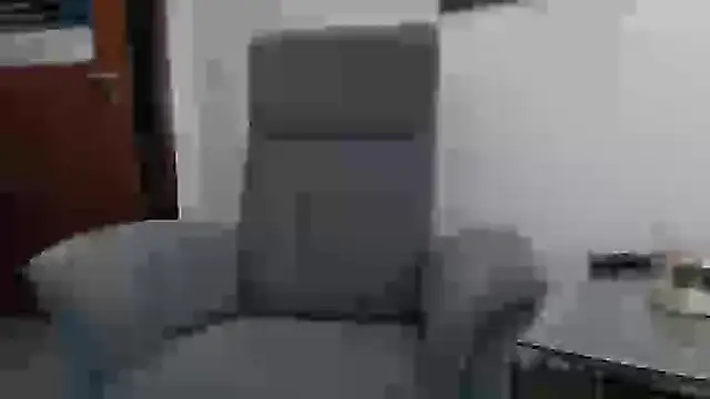 Snapshot of ak616263 chatting on October 29, 4:42 pm ak616263 online show from October 29, 4:42 pm