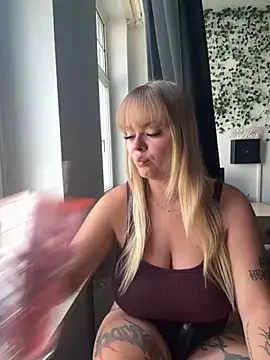 AnnaLenaaa online show from September 22, 10:39 am