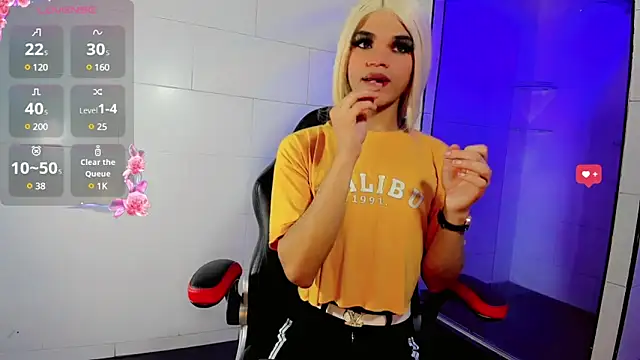 Gabyqueen70 online show from January 8, 3:29 am