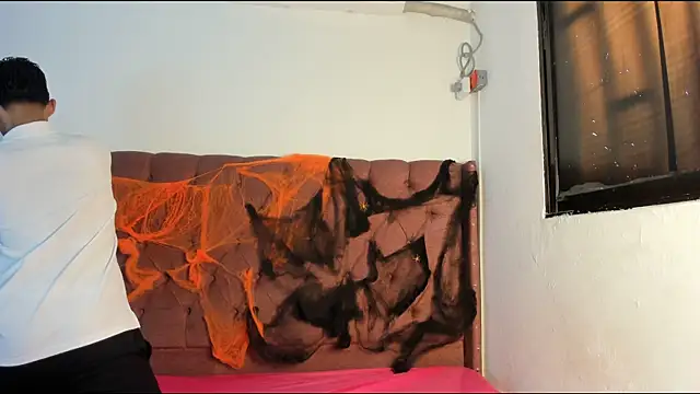 boys yourparty online show from October 6, 1:08 pm