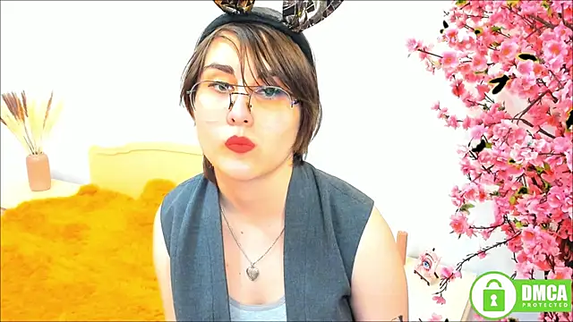 Funny bunnyy online show from December 23, 3:29 am