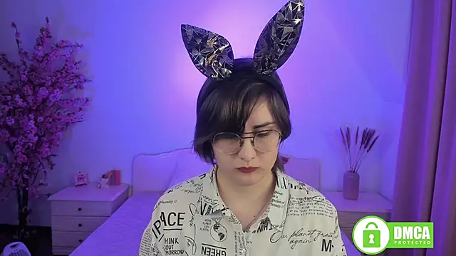 Funny bunnyy online show from January 11, 4:46 pm