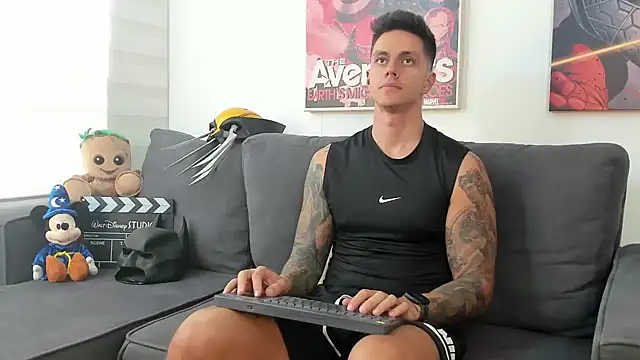 JeanBroc online show from February 6, 7:39 pm