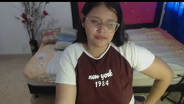 Snapshot of angel_barbie_1 chatting on September 22, 3:36 pm angel barbie 1 online show from September 22, 3:36 pm