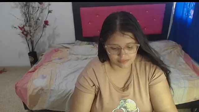 Snapshot of angel_barbie_1 chatting on September 30, 3:06 pm angel barbie 1 online show from September 30, 3:06 pm