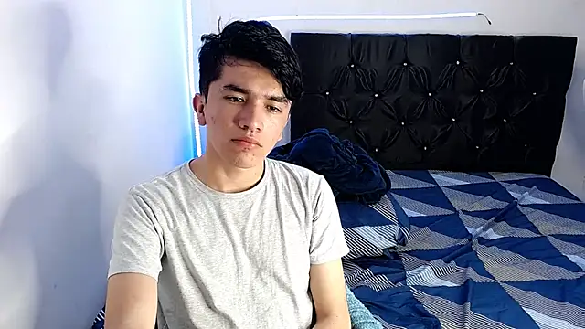 benji hoter online show from January 27, 9:22 pm