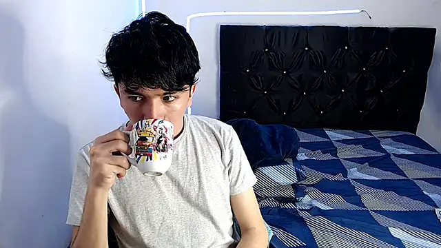 benji hoter online show from January 28, 12:26 am