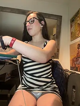 milena 23x online show from November 2, 7:00 am