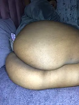 Sexyass242 online show from June 9, 3:07 am