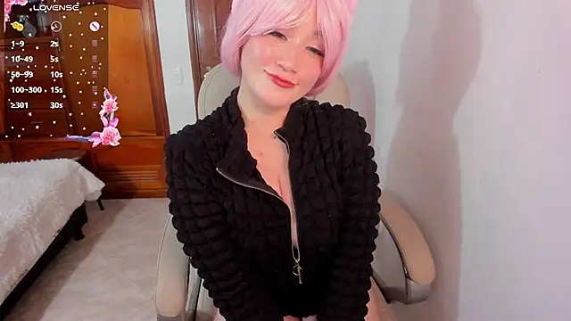 Maavca  online show from September 30, 9:09 pm