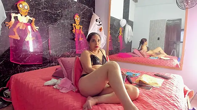 Snapshot of Yaya____11 chatting on October 15, 4:34 am Yaya 11 online show from October 15, 4:34 am