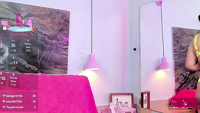 Snapshot of Yaya____11 chatting on October 21, 4:35 am Yaya 11 online show from October 21, 4:35 am